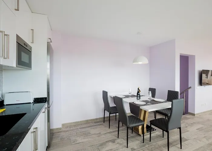 Apartament Mar De Lux A26 *